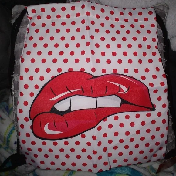 Lips Drawstring Bag - Picture 1 of 2